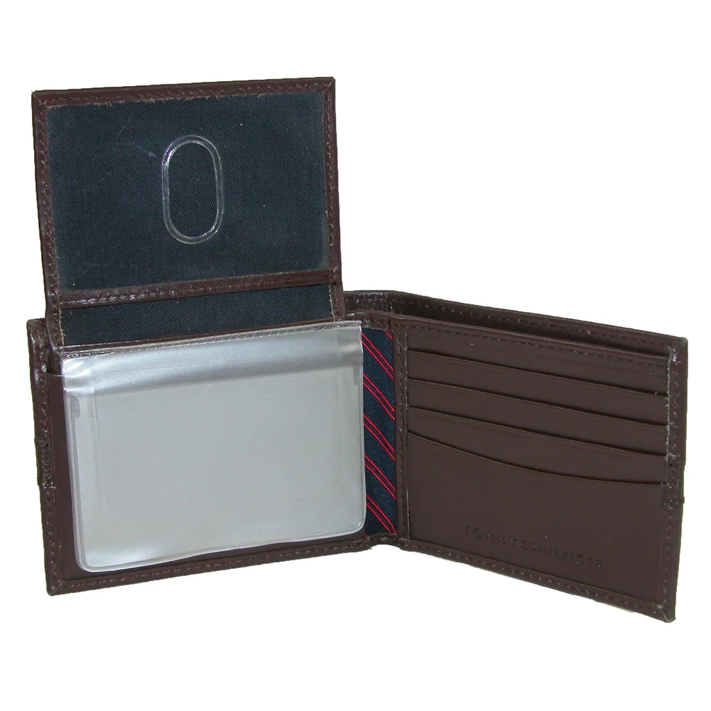 Brown Tommy Hilfiger Men's Ranger Bifold Wallet
