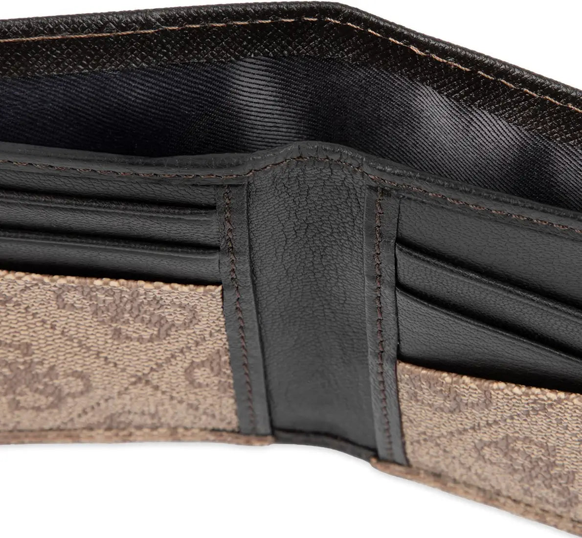 Guess Quattro Wallet