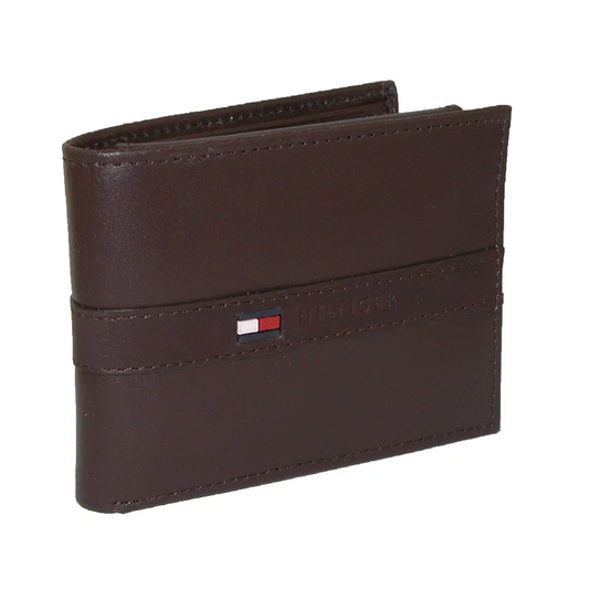 Brown Tommy Hilfiger Men's Ranger Bifold Wallet